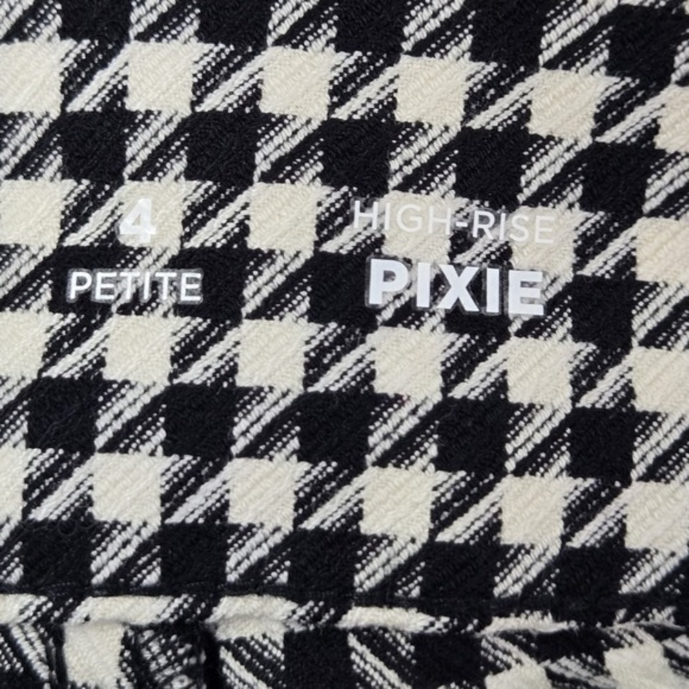 Old Navy Women Pants 4 PETITE Black Houndstooth Dress Pants High-Rise Pixie - Picture 4 of 16